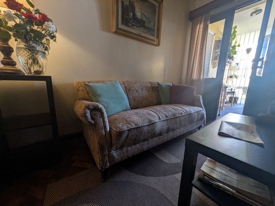 Sofa 3 lugares + 2 Cadeiroes | Ponta Delgada