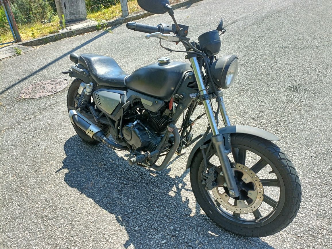 Mota Keeway K-light 125cm3