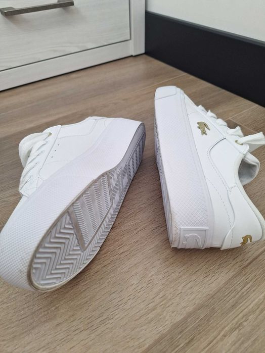 Nowe buty Lacoste Ziane Platform w rozmiarze 37