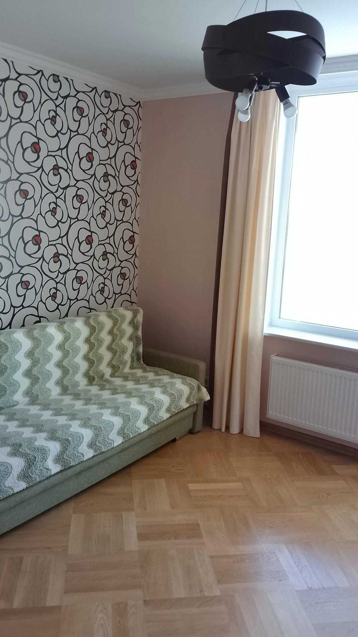продаж 3 кімнатної квартири вул Підстригача