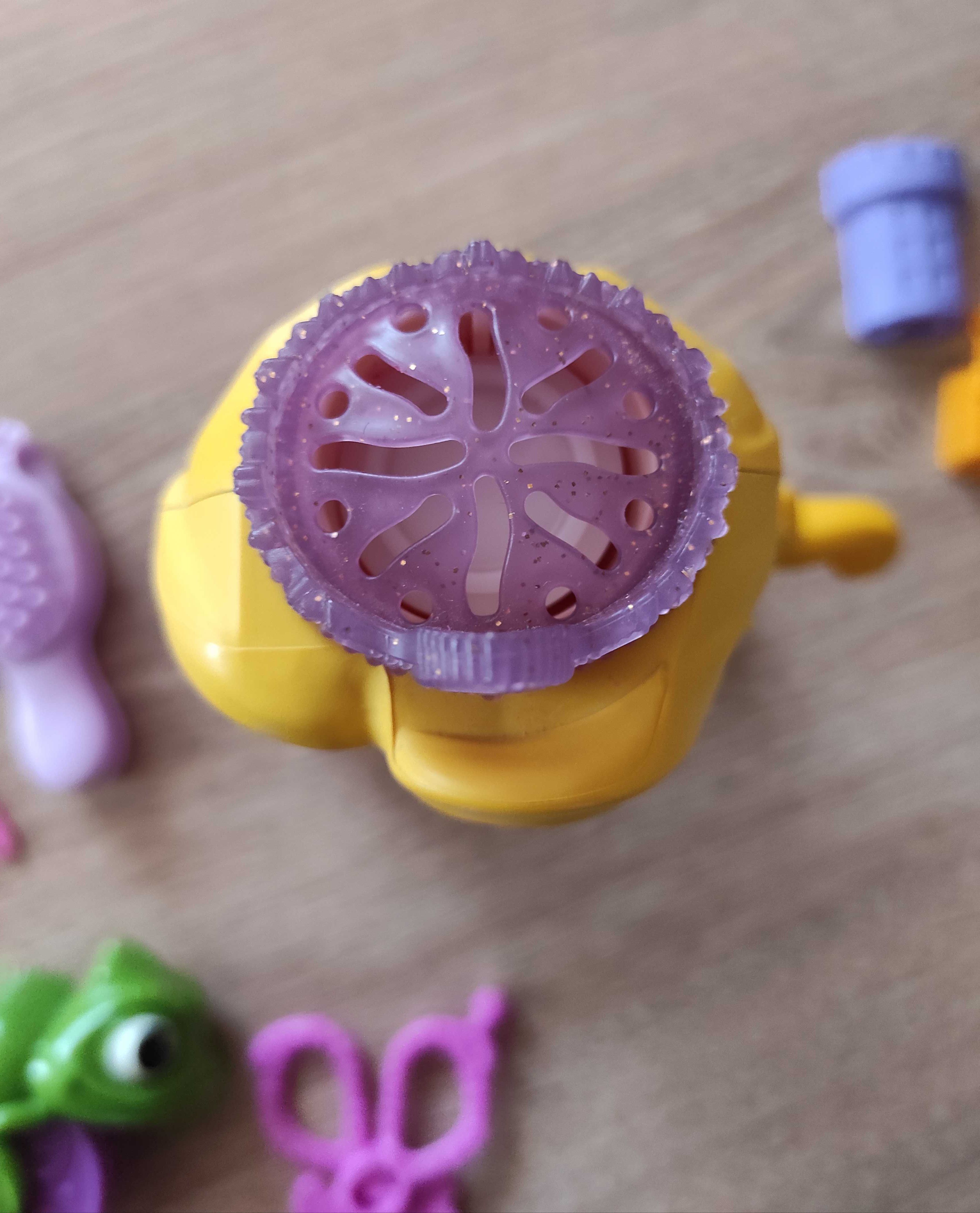 Play-doh набір для пластиліну салон зачісок Рапунцель