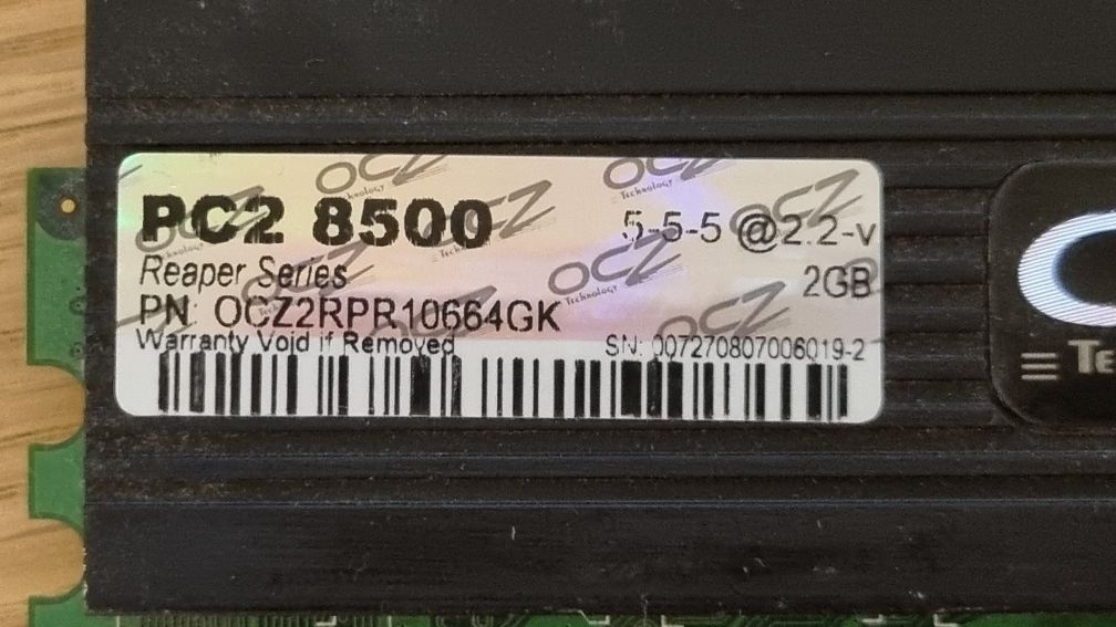 Pamięć Ram 2GB OCZ DDR2 PC2 8500