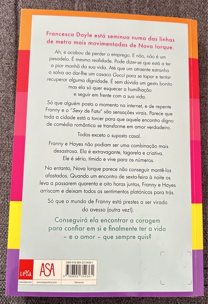 Vendi livro “Nova Iorque num minuto”, Kate Spencer