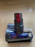 Dyson V12 NOWA mini elektroszczotka śrubowa zapobiega plątaniu sierści