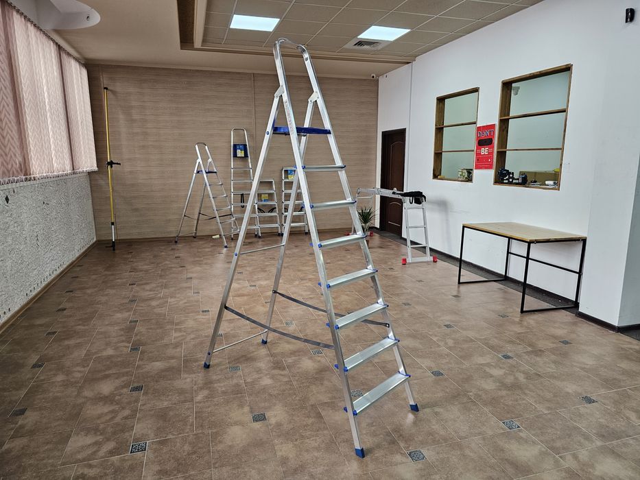 Качественная Стремянка на 8 ступеней До 200кг Алюминиевая Надёжная