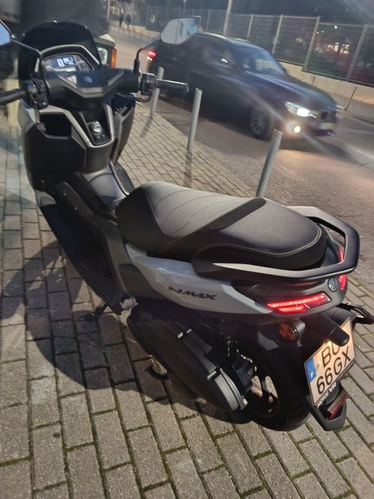 Nmax tech 125 com gps