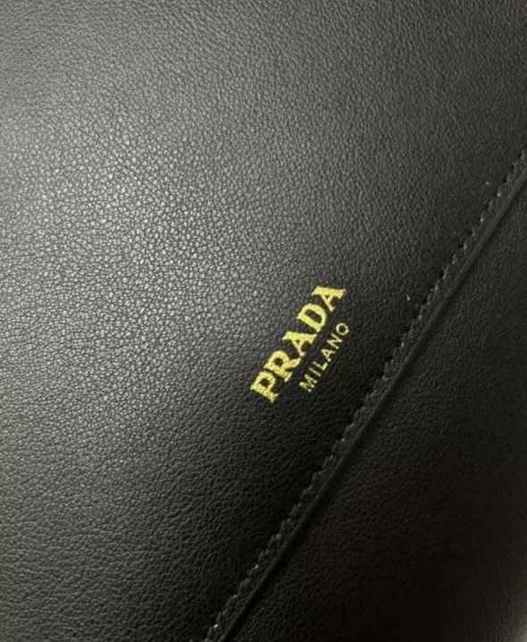 Mala prada nova
