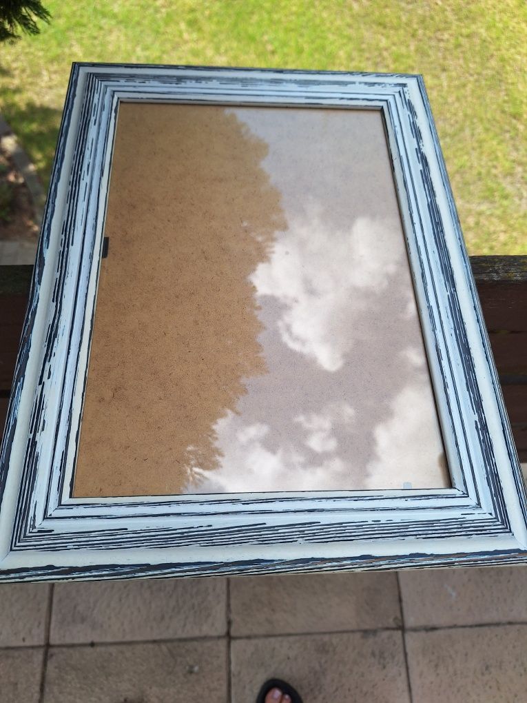 Ramki do zdjęć 21x30 biało- granatowe