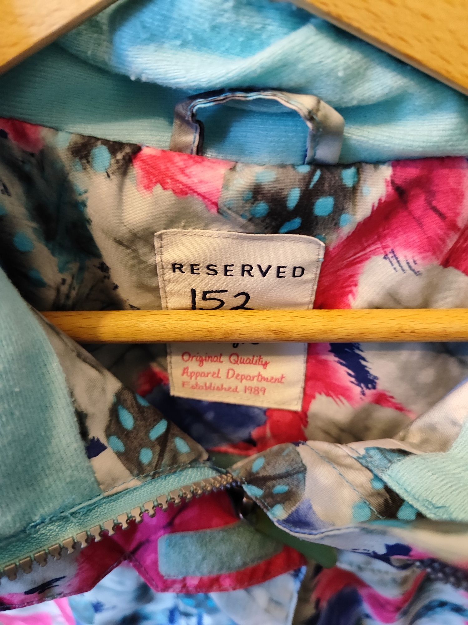 Kurtka Reserved r.152