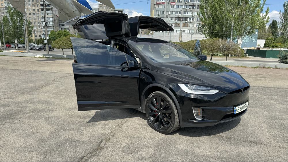 Tesla Model X Performance Ludicrous+ 2020