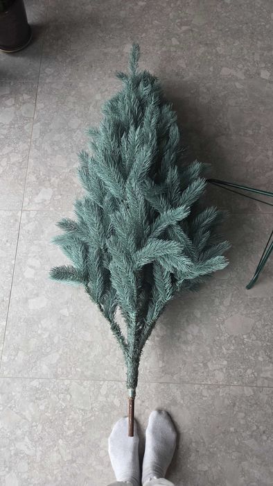 Продам штучну ялинку. Ель искувственная.