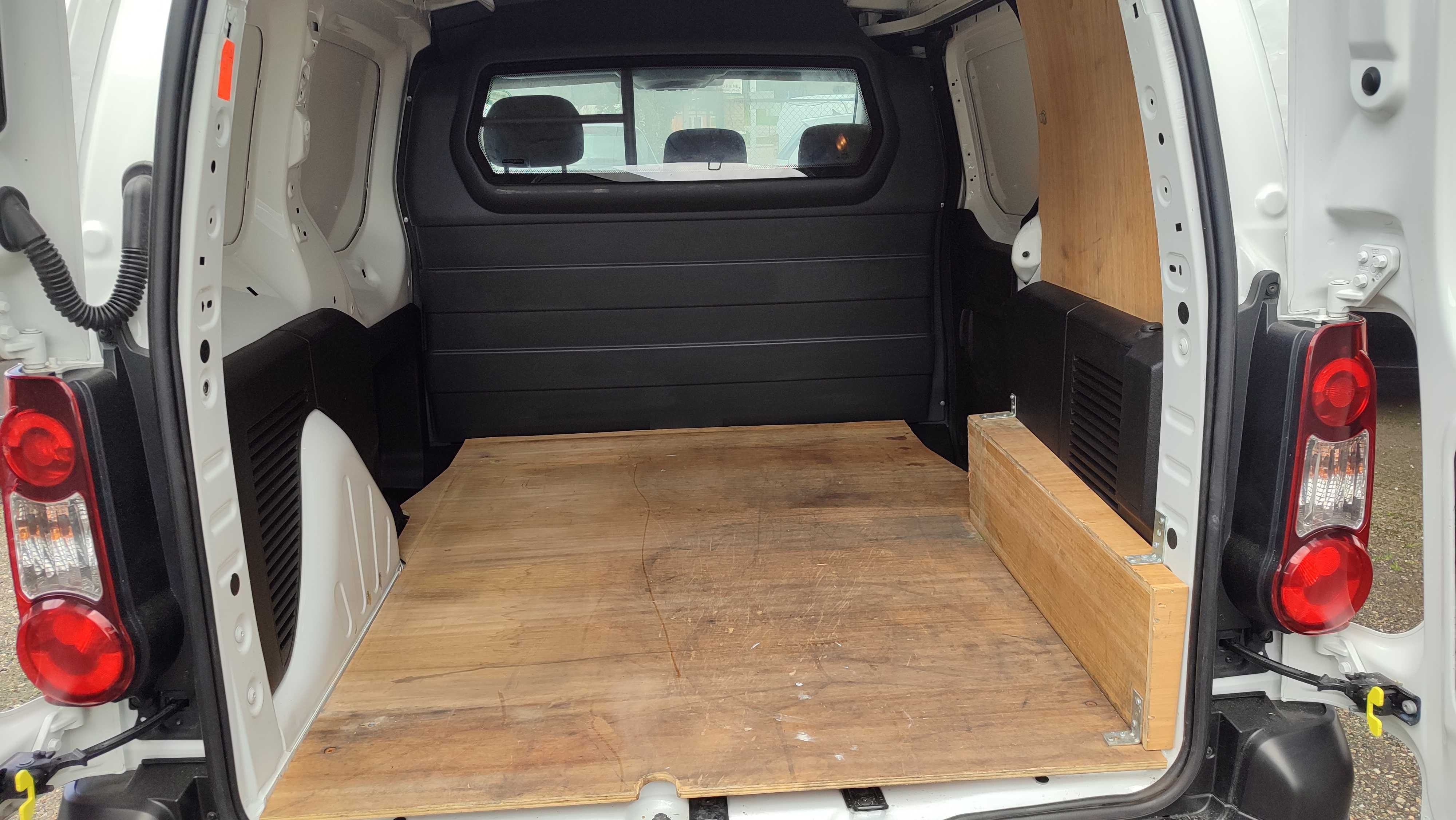 CITROEN BERLINGO 1.6 BLUE HDI IVA DEDUTIVEL 104M KM
