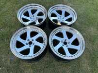 3SDM 0.06 3tlg 4x10j 20" et20/0 5x112 skręcane Radinox Audi RS5 RS6