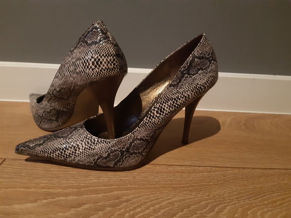 Motyw wężowy Szpilki damskie rozm 40