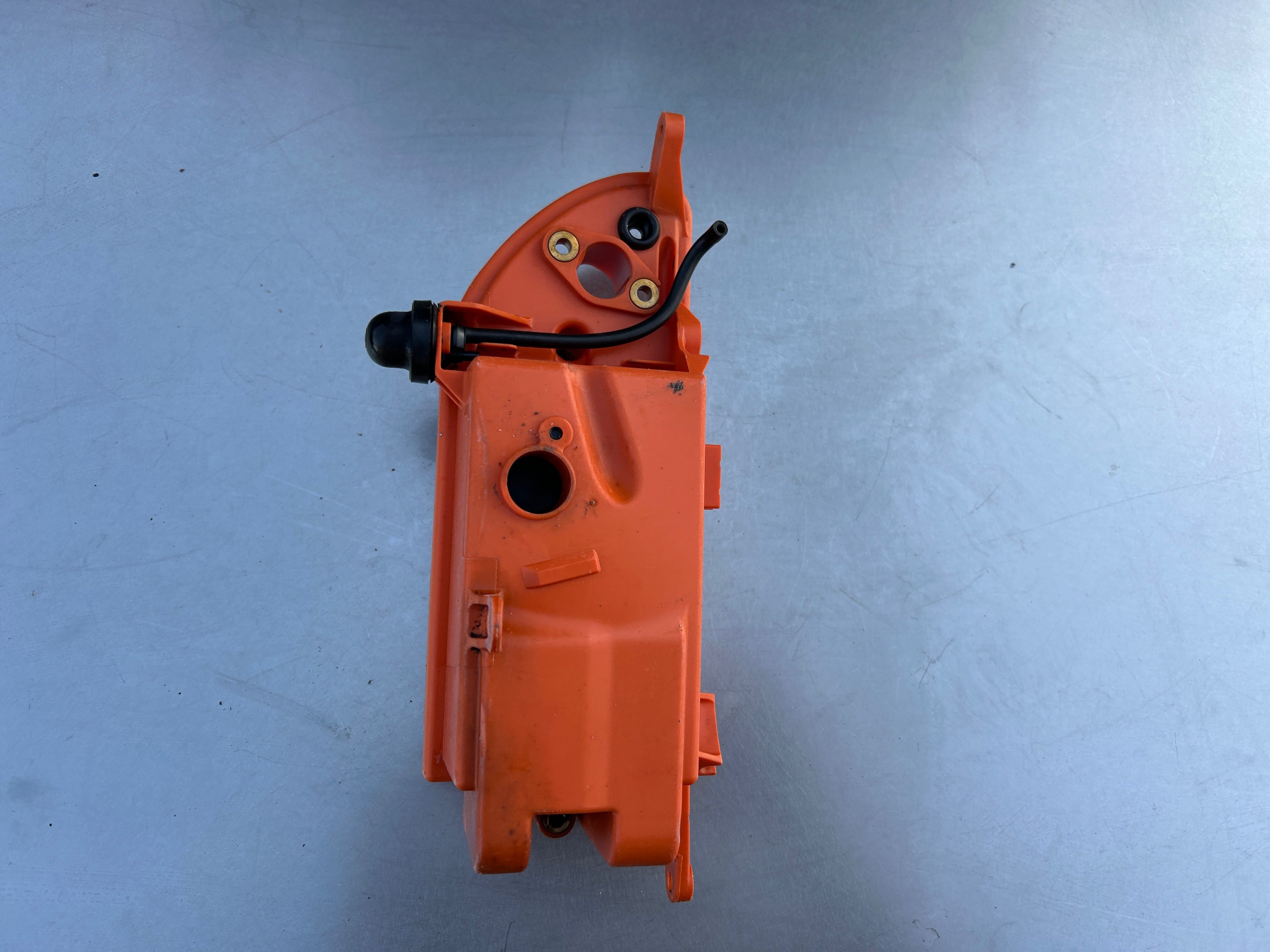 STIHL BR500 BR550 BR600 BR 700 OBUDOWA Podstawa Filtra powietrza (268)