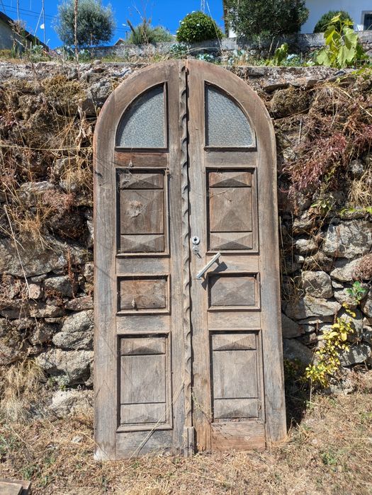 Porta Madeira Antiga