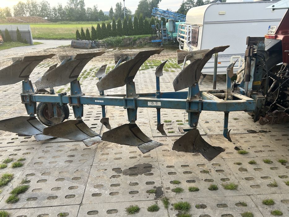 Sprzedam maszyny rozrzutnik