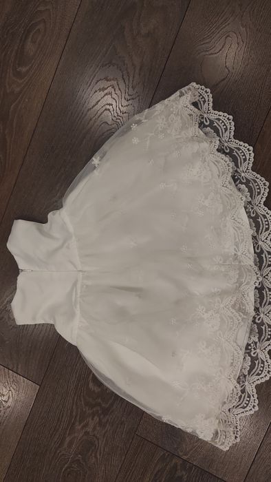 Zestaw sukieneczka buty opaski na chrzciny dla dziewczynki Smyk