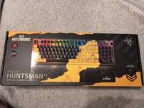 Klawiatura mechaniczna razer + myszka gratis.