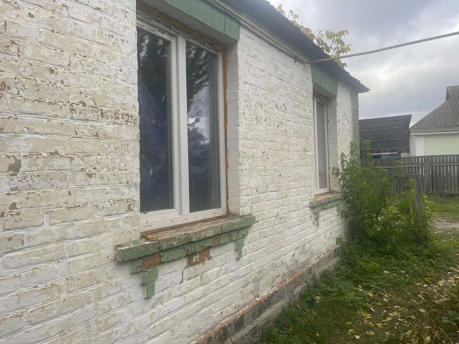 Продам будинок Світло газ вода