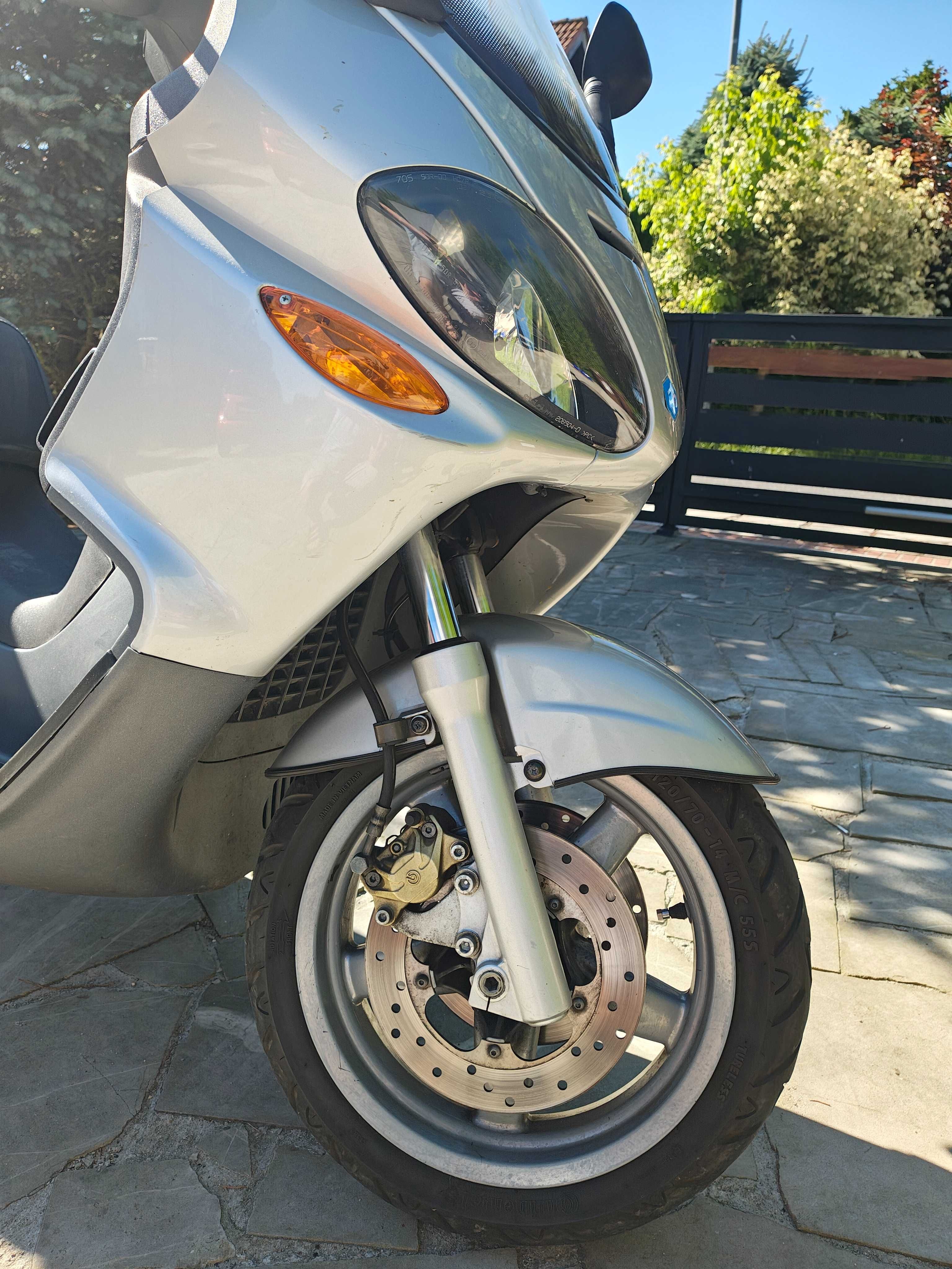 Skuter Piaggio X9 125 cc