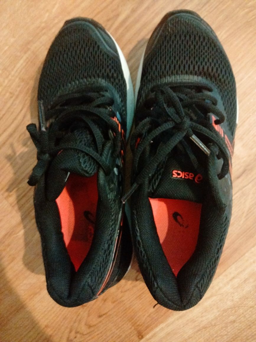Кросівки ASICS 39 p