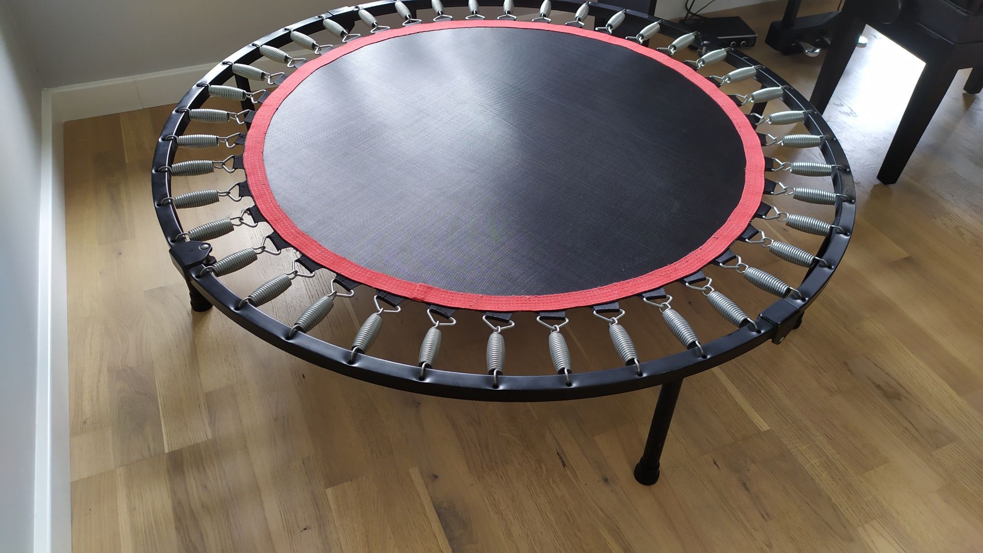 Trampolina domowa 120 cm zadbana