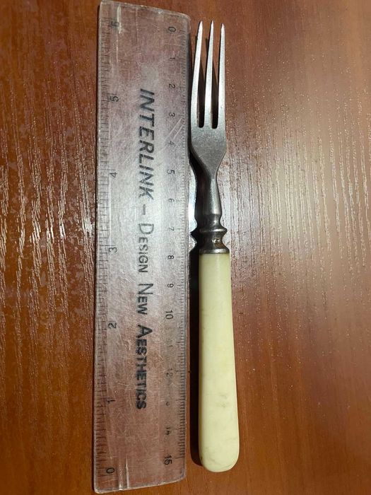 Вилка детская нержавейка в коллекцию.