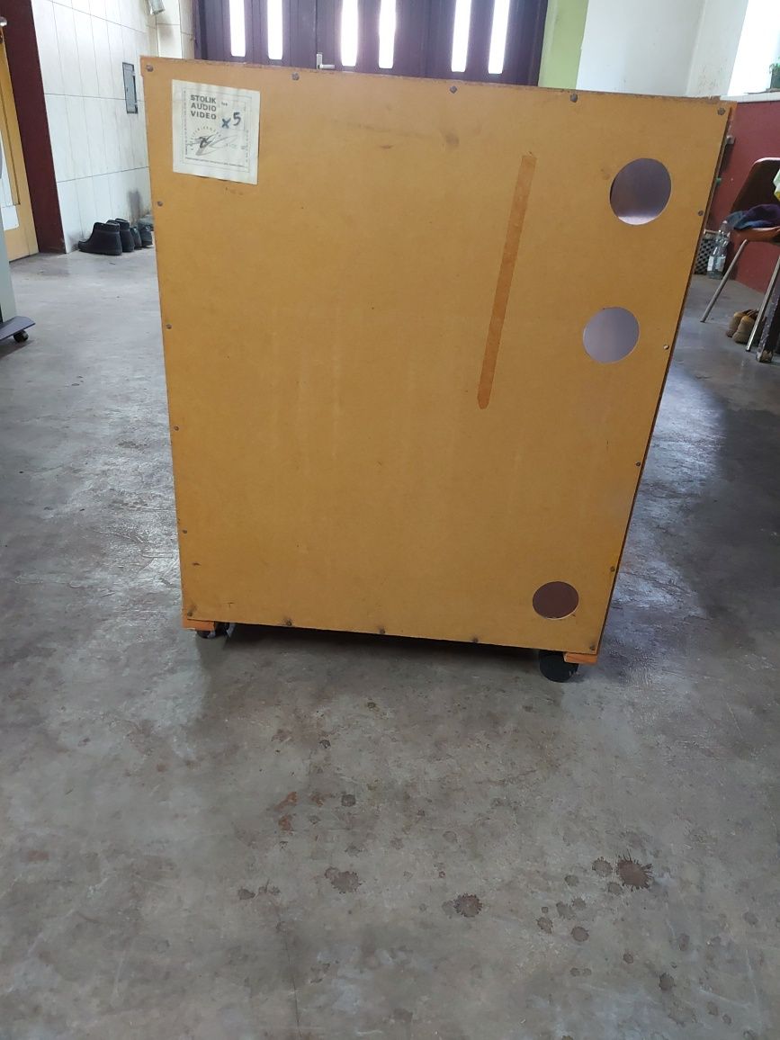 Szafka ( pod telewizor )