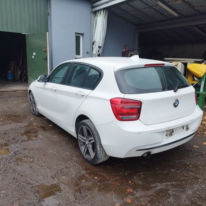 BMW 1 116 f20 1.6benz  części przód anglik