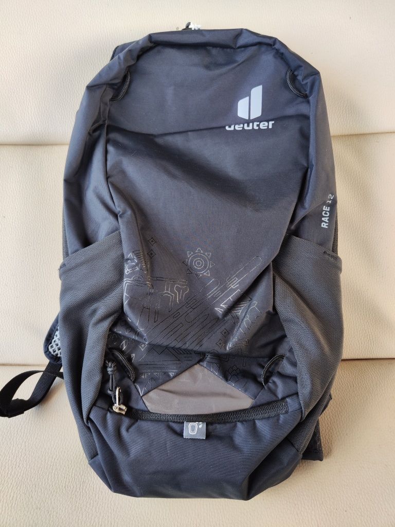 Plecak rowerowy Deuter Race 12.