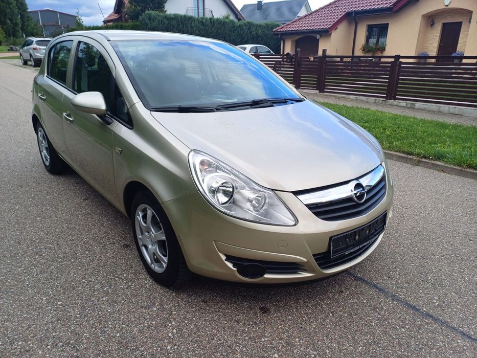 Opel Corsa D- 2008 rok - sprowadzony z Niemiec