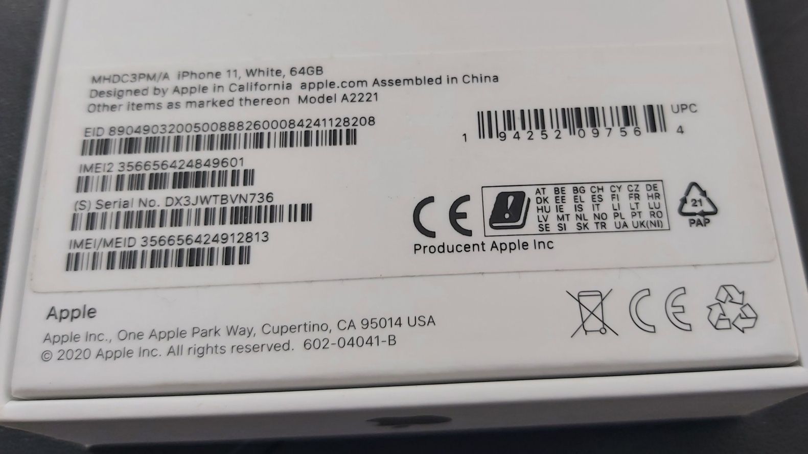 IPhone 11, 64gb, biały.