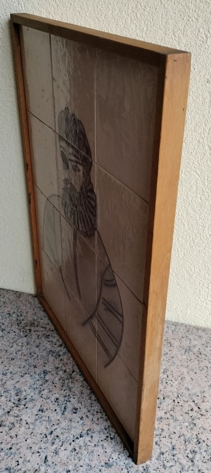 Quadro vintage em azulejo ( Luís de Camões )