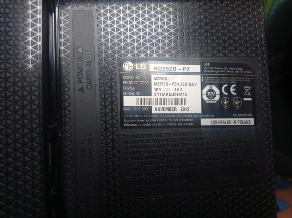 LG M2252D - PZ MonitorHybrydowy