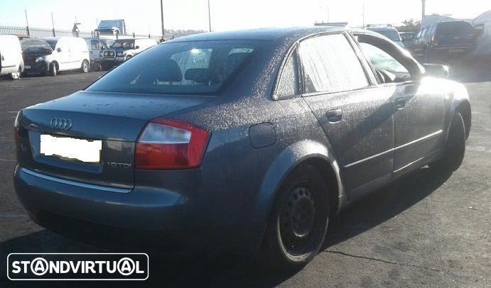 Audi A4 1.9 TDI de 2004 disponível para peças FRENTE VENDIDA