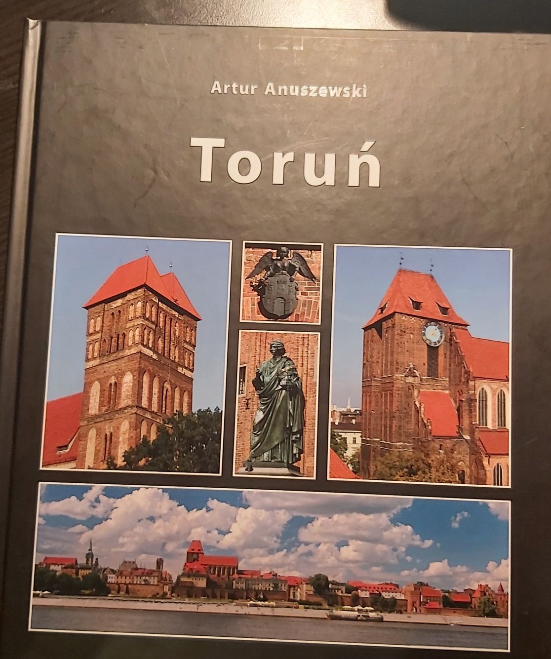 "Toruń" Artur Anuszewski" album.