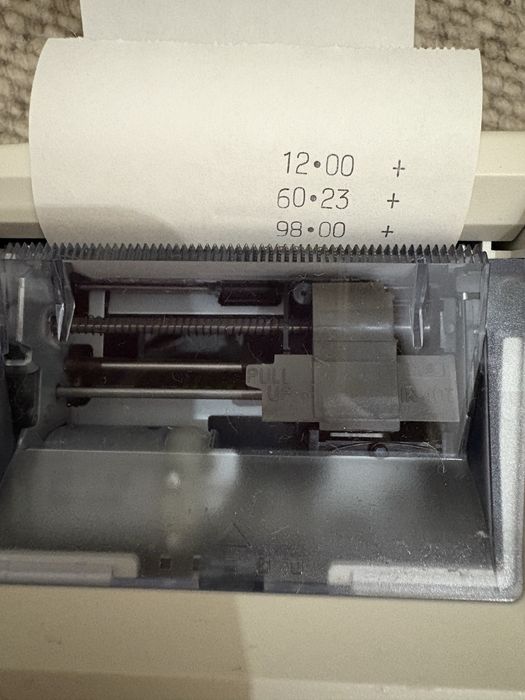 Calculadora de impressão com caixa e instruções