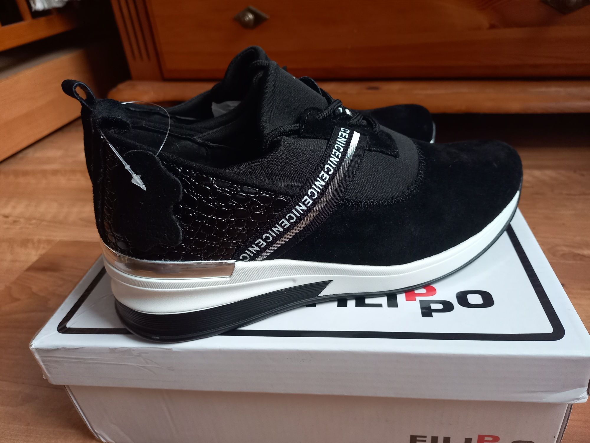 Snickersy Filippo Mam do sprzedania skórzane sneakersy Filippo