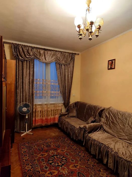 Оренда 1 кім цегляна сталінка Печерськ  метро Звіринецька  вул І.Павла