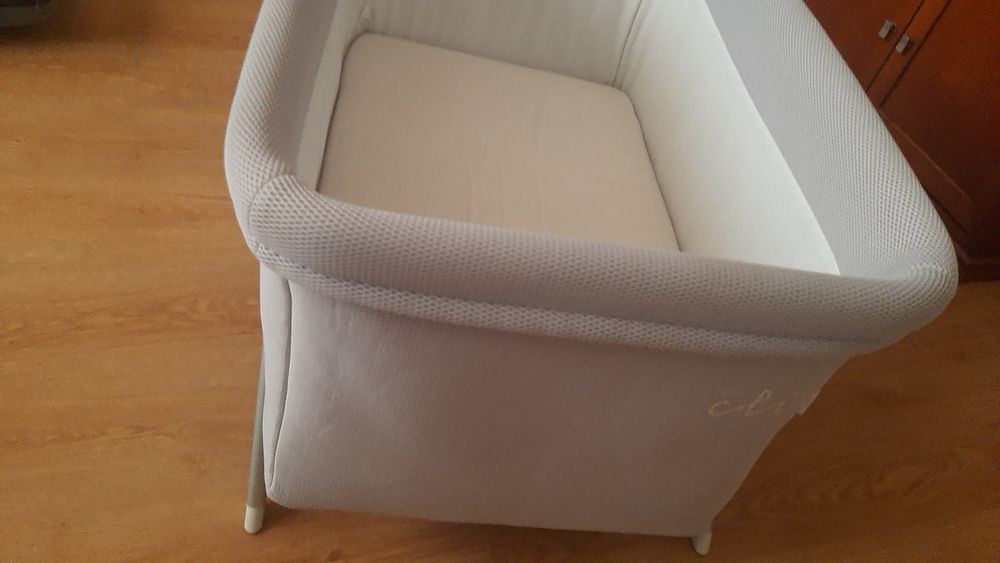 Cama/alcofa suspensa