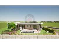 Moradia contemporânea em fase de construção perto de Alcobaça