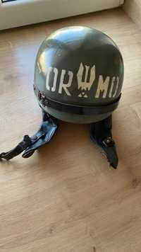 Kask ORMO z okresu  PRL