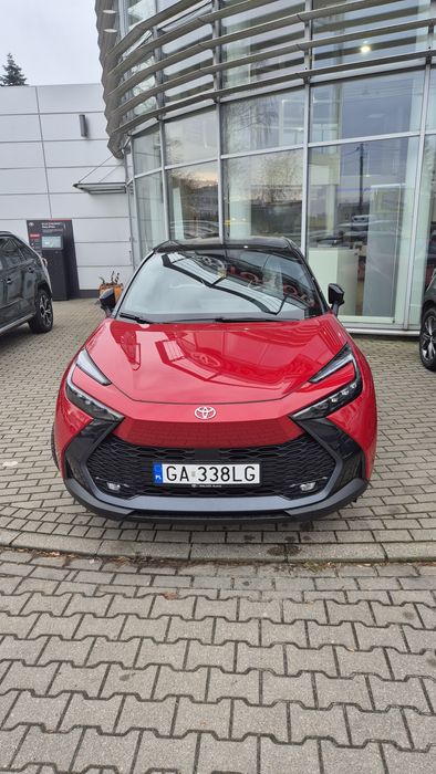 TOYOTA C-HR HSD Executive 1.8 Hybrid 140 KM 14000zl