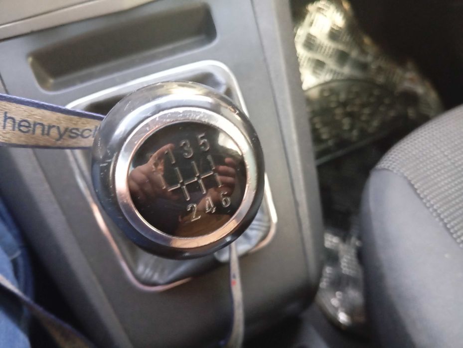 Опель зефіра 2010