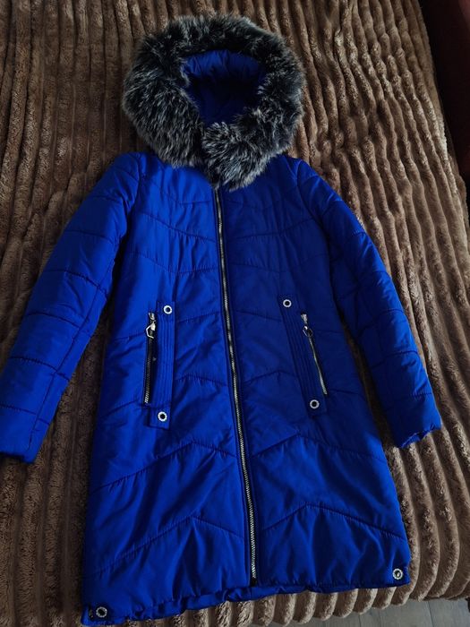 Жіноча зимова куртка