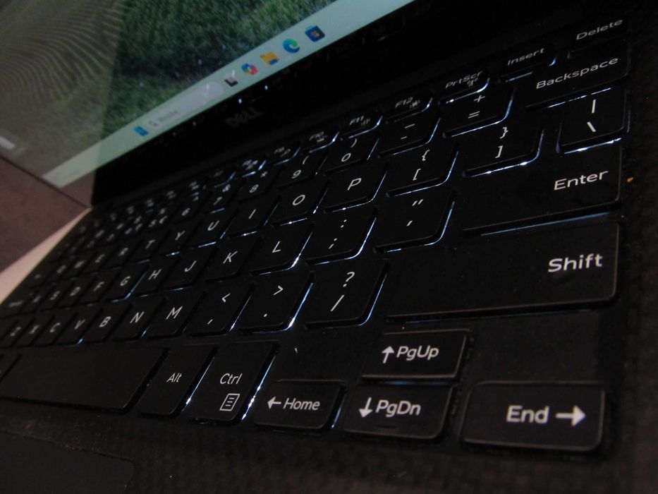 SUPER DELL XPS 13 9360 i7 7500U ram 8GB 256SSD Dotyk 3K 3200x1800 QHD+