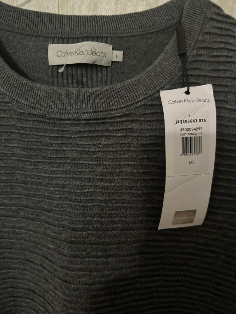 Свитшот Calvin Klein p L новый оригинал