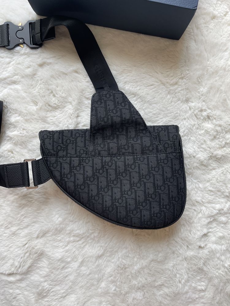 Nerka Dior Saddle Bag Oblique Jacquard Black