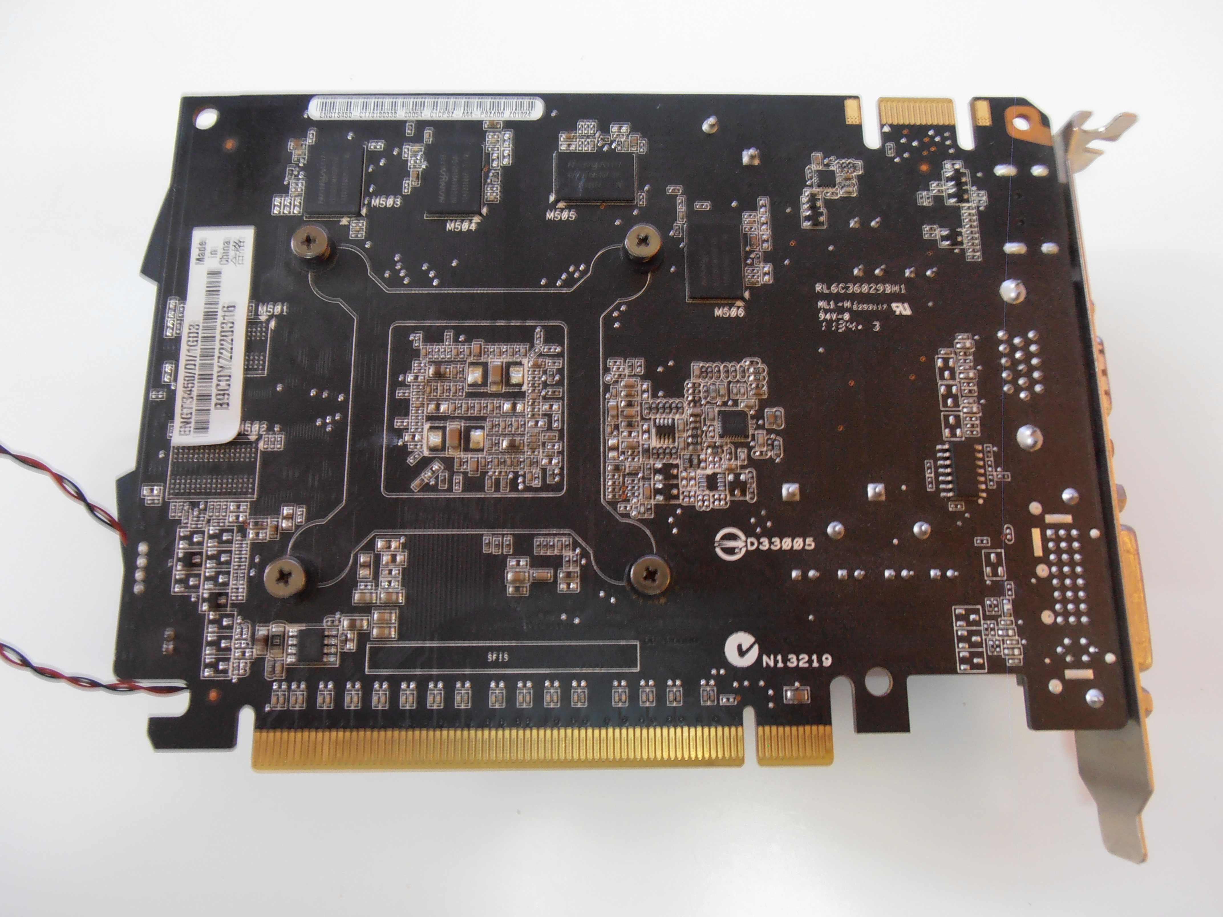 NVidia GeForce ASUS GTS 450 1GBvga dvi hdmi